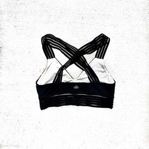 NWOT Alo Sports Bra